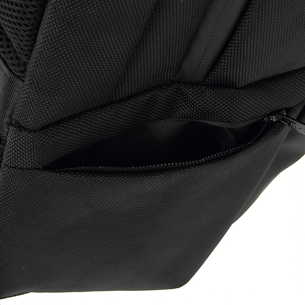 Mochila Molvu Zacualpa Negro 17"